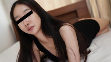 10musume 040726_01 while broadcasting live on a message exchange app