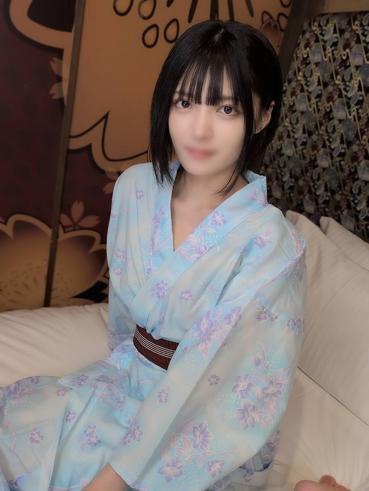 FC2 PPV 4876823 50% OFF! j*nynyqqs A 20-year⇒-old female college student who is innocent but too "lewd", 20 years old, was creampied in an open-air bath and had a in a yukata (Yumini)