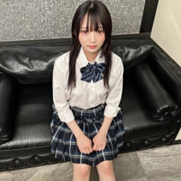 FC2 PPV 4867757 [Undisclosed Treasured Record] A top-secret video of a beautiful woman who wants to be an innocent idol is disturbed by a dirty man's in uniform! A beautiful body at the end of the lesson and a large amount of semen carved into the vagina.