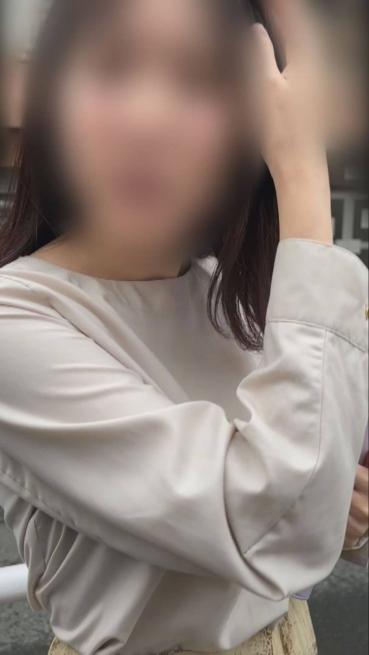 FC2 PPV 4891947 [Individual] ***j*nynyqqs The married woman who is a piano teacher tries to leave the place amiably, but she can't escape from the pursuit. She takes off her fist and desperately endures it, but is crushed by the pleasure of someone else's stick. . .