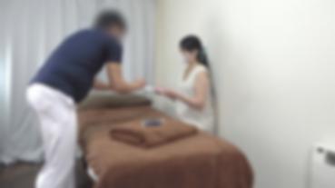 FC2 PPV 4900325 Exclusive Sale 50% OFF! ♡Half Price Until 5/24! [No/Half-nama] ***j*nynyqqs A wife in her 50s who has raised two ○ and is currently spending a relaxing time came to the store for her first oil massage experience.