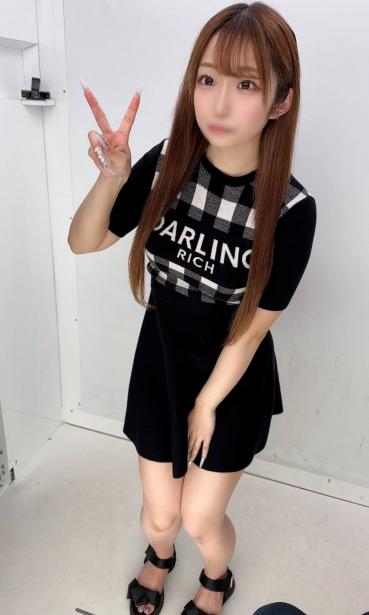 FC2 PPV 4596321 [Part 1] ***j*nynyqqs A maid-type beauty whose voice and gestures are just too cute 5. Showing her panties in purikura photo and taking a commemorative photo ♥, slowly enjoying deep French kissing while fondling her immature, voluptuous breasts.