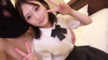 FC2 PPV 4922638 [Luxurious 4 Shots] ***j*nynyqqs A pure beauty aspiring to be an idol, showing off her beautiful side on her day off from idol lessons. Alternately pressed by the older man, sweet and deep kisses and raw insertion, unexpectedly four times in a row!