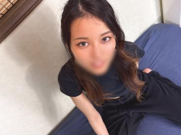 FC2 PPV 4947408 独占販売50%OFF!【完全素人&初撮り】***j*nynyqqs 超スレンダー美人♡超敏感体質で巨根チ○ポ挿入で悶絶。彼氏より気持ちいいヤバイの連呼…何度もイキまくりの中出しハメ！※特典有り※