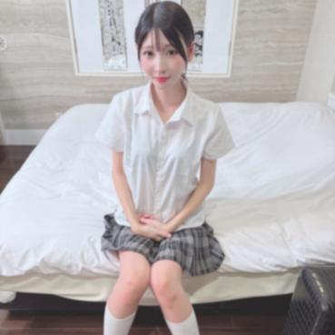 FC2 PPV 4963189 【豪華３発射】19歳の可憐な色白の華奢な美女の麗しき制服姿。細く華奢なカラダに注ぎ込まれる濃厚精液。