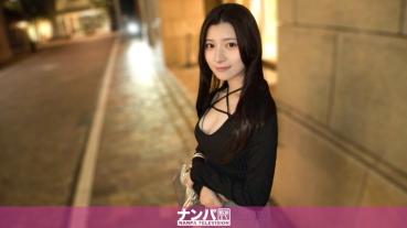 Discovered a seductive downer-type beauty! She's beautiful with a stunning figure, but she's actually doing it?! There are plenty of shocking sex stories, and this older sister is just too sexy! Her hips are thrusting endlessly from the pleasure she can't stop! Seriously soft type, first shoot. 2341