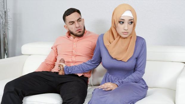 Hijab Hookup - Violet Gems  Quid Pro Cum