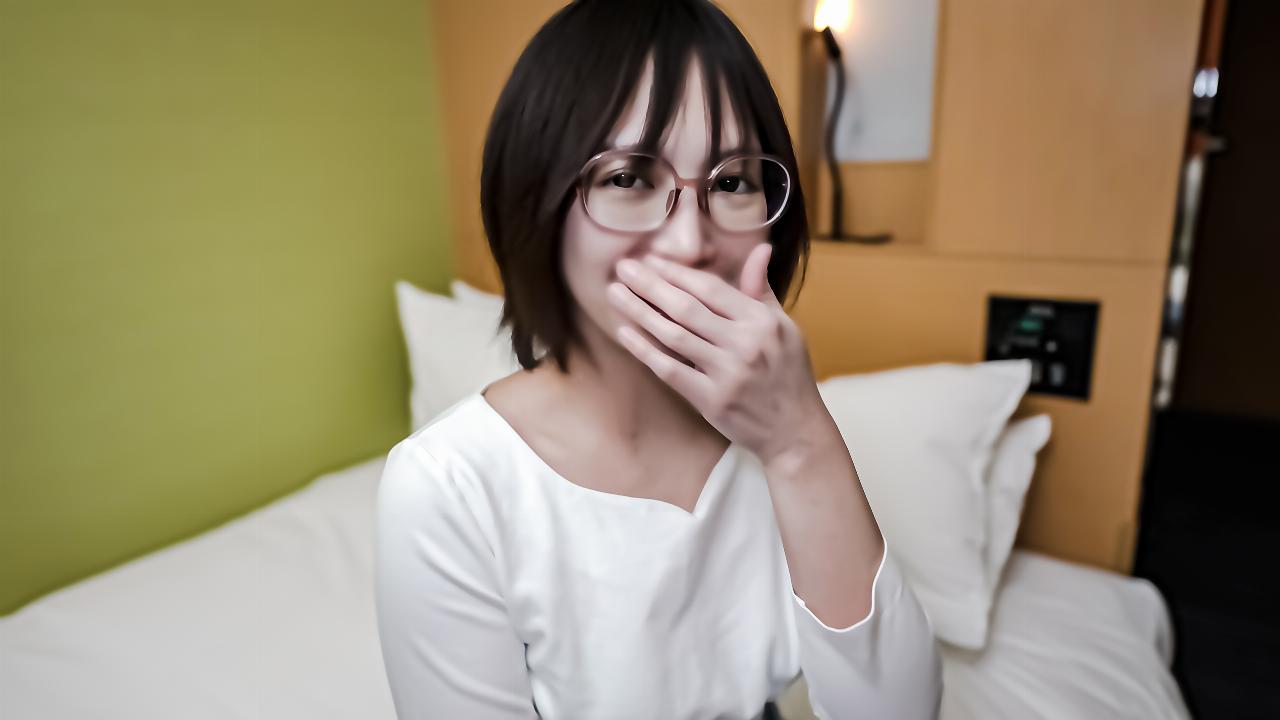 FC2 PPV 3305003 3 Days Limited to 500pt!! [Teacher / Glasses Girl] Rikejo wearing glasses that shows a sense of diligence, **︎ ⚫Graphic love act video with a math teacher.