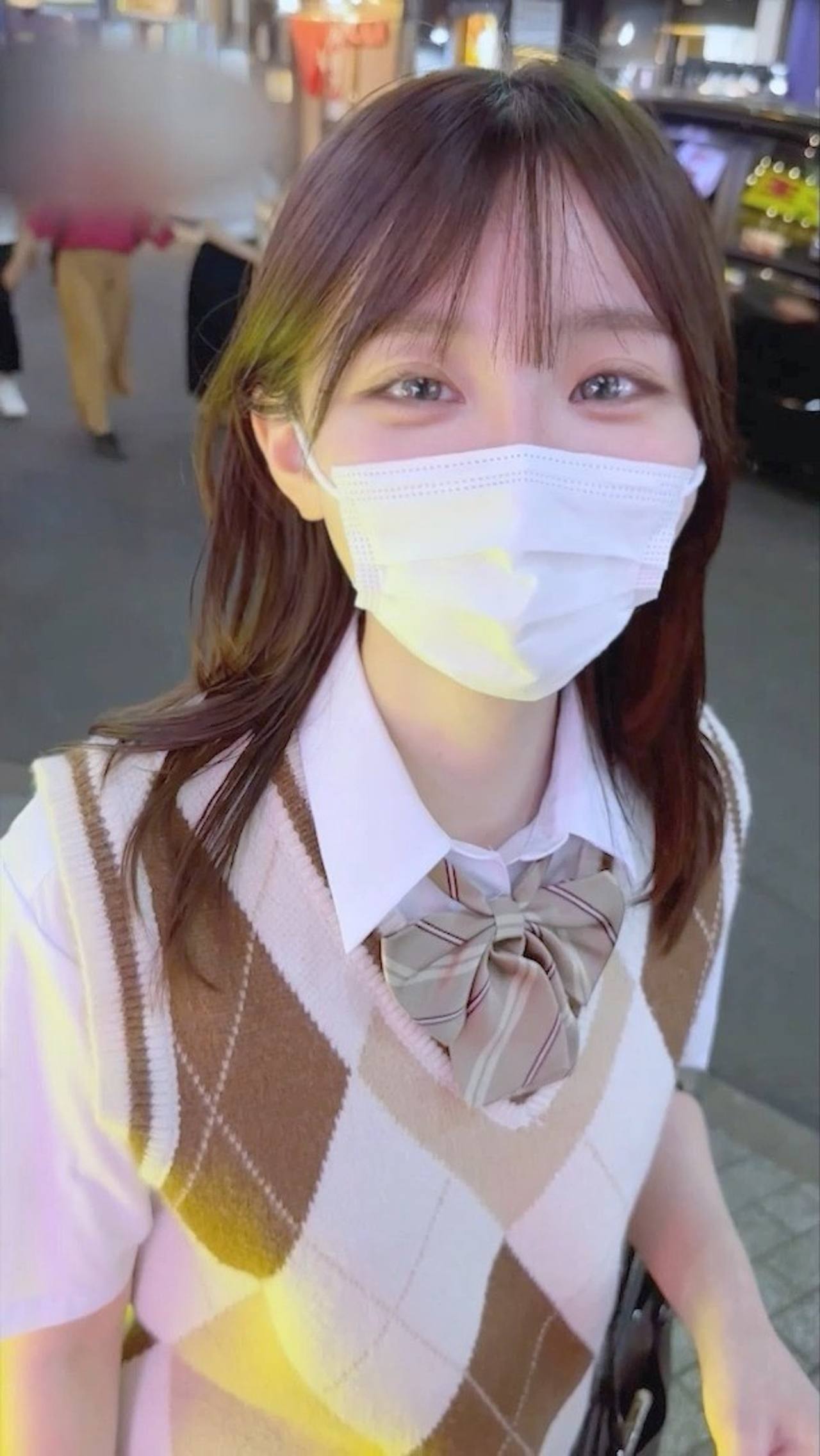 FC2 PPV 4756319 [Highest Investment Ever] **p**qzjyyoq A super beautiful half of "entertainment scouting" is 18 years old and has her first raw without a pill in her life. Appeared in a uniform Rare video of over 90 minutes of 4K high-definition shooting.